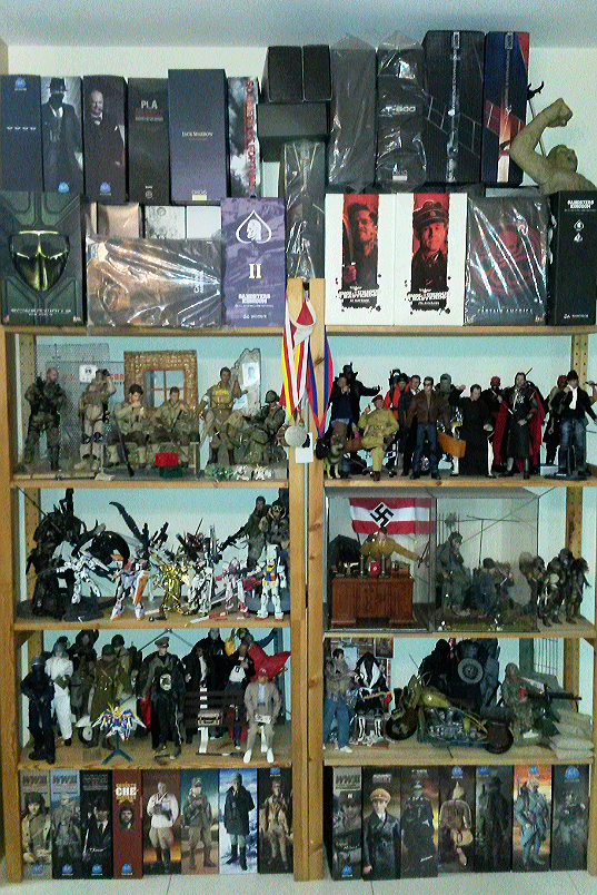 toy construction bricks